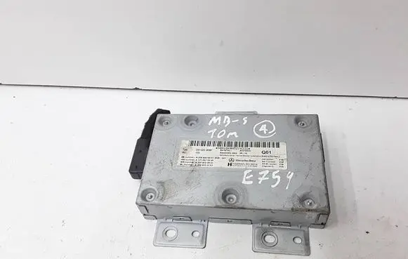 Mercedes-Benz S W221 Head unit multimedia control A2049009301