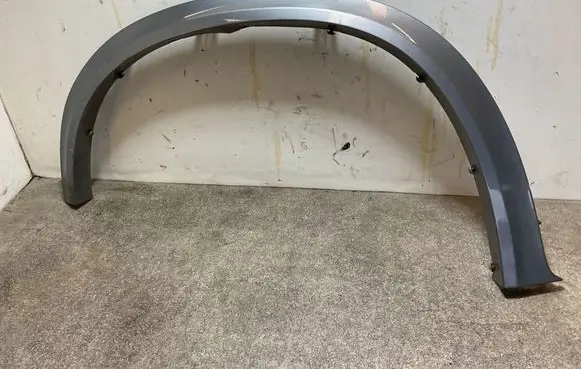 BMW X5 E70 Front arch trim 8036653