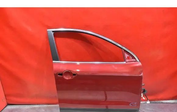 Nissan Qashqai Front door