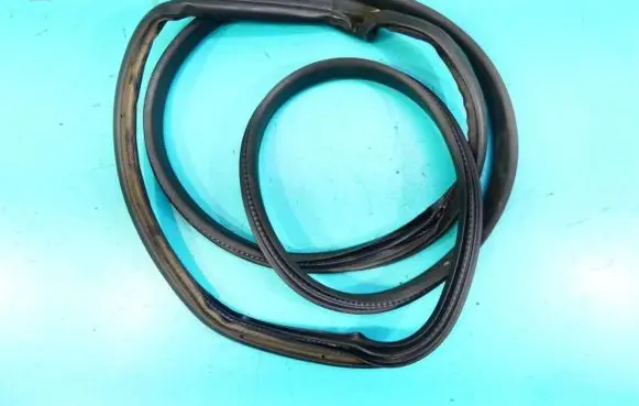 Ford Fiesta Front door rubber seal IMPRK1082563
