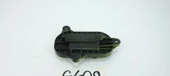 Skoda Rapid (NH) Headlight/headlamp dust cover 5JB941608
