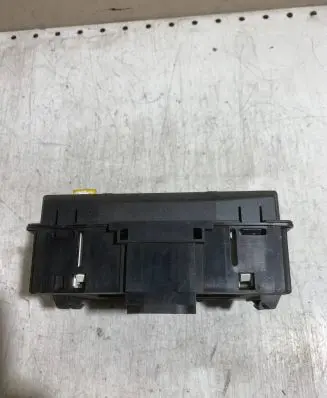 Opel Zafira A Screen/display/small screen 13106240