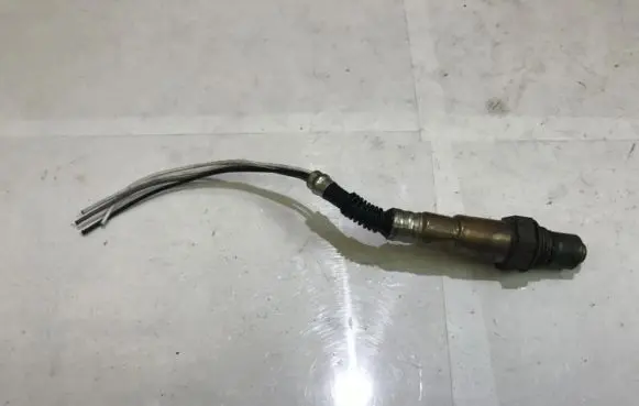 Ford Focus Lambda probe sensor 0258006756 7526262-02