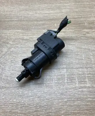 Ford Focus Brake pedal sensor switch 3M5T13480AC