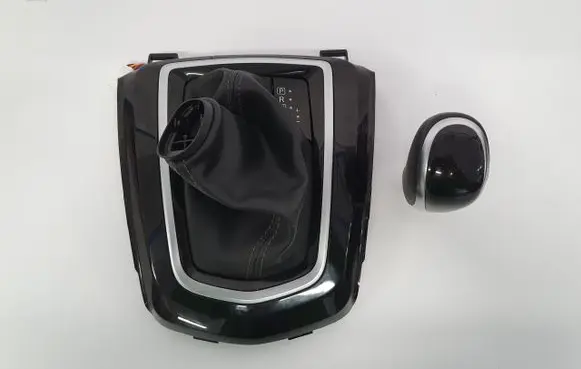Nissan Qashqai Dashboard air vent grill cover trim 