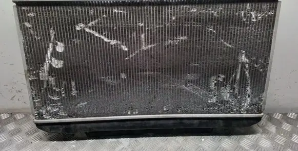 Toyota RAV 4 (XA10) Coolant radiator 2706855