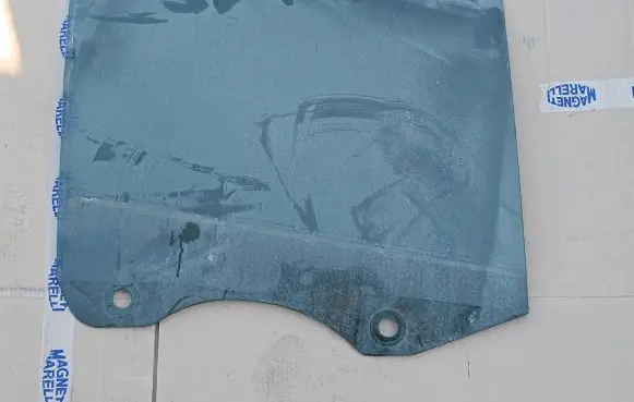 BMW 5 GT F07 Rear door window glass 