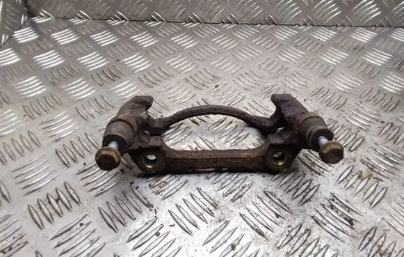 Toyota Yaris Front Brake Caliper Pad/Carrier 