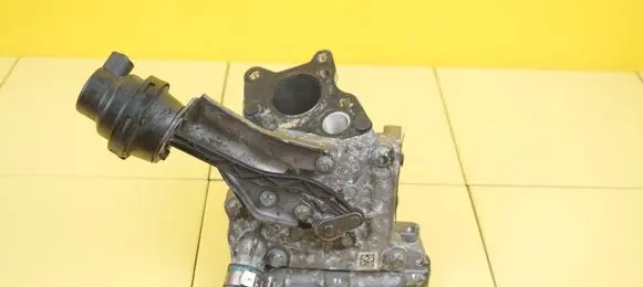 Mercedes-Benz B W246 W242 EGR thermostat A6511400002 651901