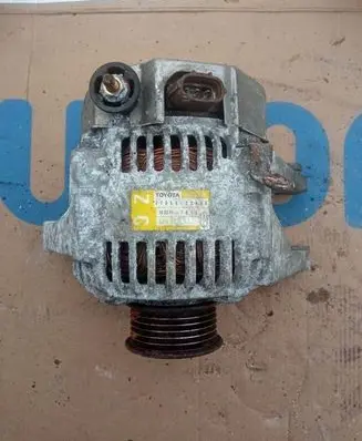 Toyota Corolla E90 Generator/alternator 2706022030