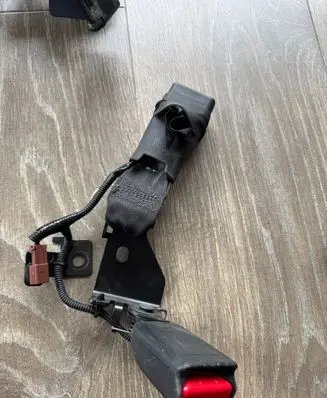 Honda HR-V Middle seatbelt buckle (rear) 1167666