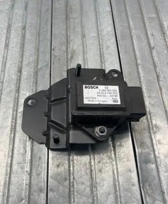 BMW X3 E83 ESP acceleration yaw rate sensor 6762235 0265005285