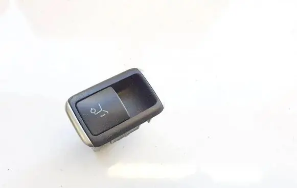 Mercedes-Benz GLE (W166 - C292) Tailgate opening switch a1668707610 10022012