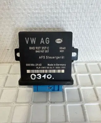 Audi A4 S4 B8 8K Light module LCM 8H0907357C 00888629AD