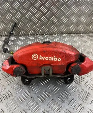Front brake caliper