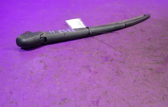 Fiat Panda 141 Rear wiper blade arm
