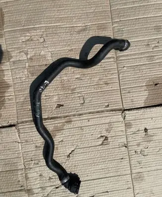 BMW X5 E70 Engine coolant pipe/hose 7808079