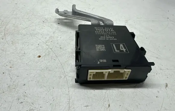 Toyota Yaris XP210 Other control units/modules 8594052100