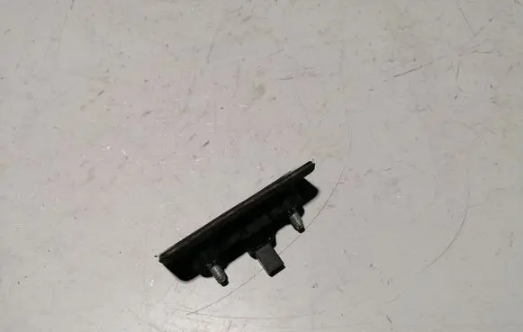 Skoda Octavia Mk2 (1Z) Tailgate opening switch 1Z0827574C