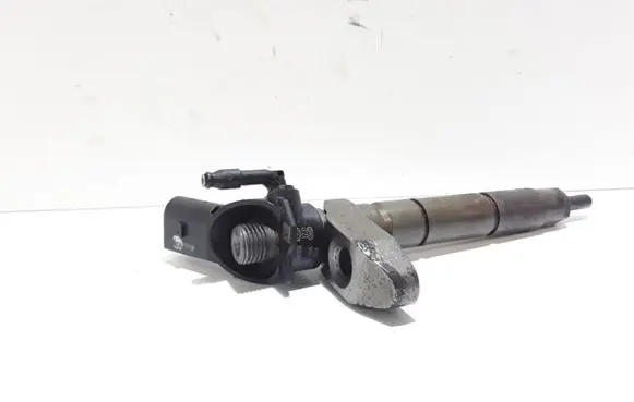 Hyundai ix 55 Fuel injector 338003A000