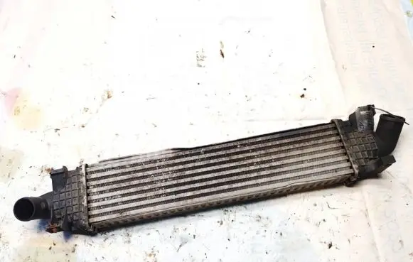 Ford Focus C-MAX Intercooler radiator 3m5h9l440