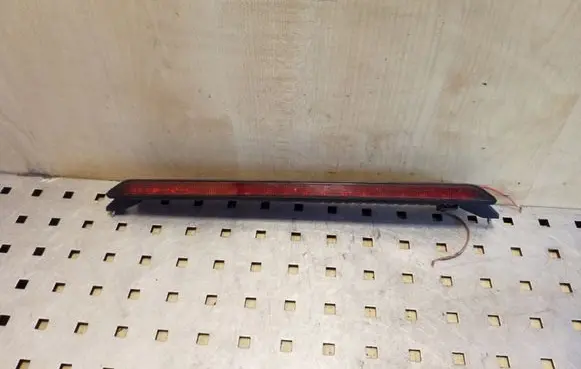 Volkswagen PASSAT B5.5 Third/center stoplight 1J6945097D