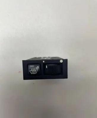 BMW 5 E39 Seat heating switch 61318352259