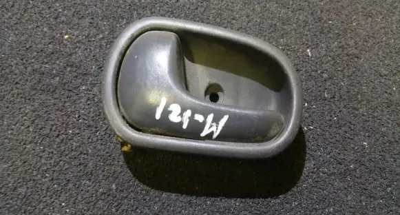 Mazda 121 SM Rear door interior handle