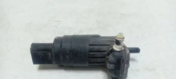 Seat Altea XL Windscreen/windshield washer pump 1K6955651
