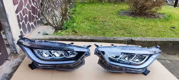 Toyota Yaris XP210 Headlight part 81110K0080