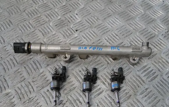 Volkswagen Polo VI Fuel injector