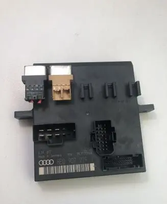 Audi A4 S4 B6 8E 8H Comfort/convenience module 8E0907279J