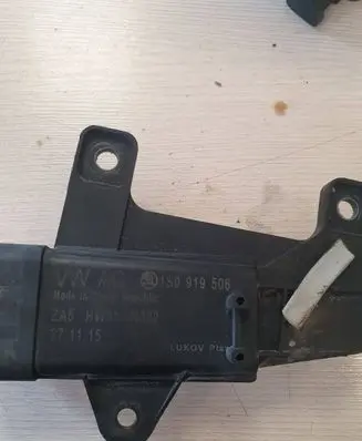 Skoda Citigo Coolant fan relay 1S0919506 H002