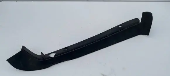 Renault Megane III Fender end trim 638219570R