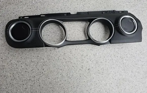 Jeep Wrangler Dashboard center trim panel JLWRANOBULICZN