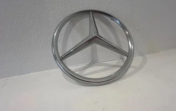 Mercedes-Benz Sprinter W906 Manufacturer badge logo/emblem A9068170016