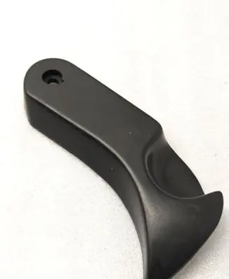 BMW 5 E39 Engine bonnet (hood) release handle 8226621