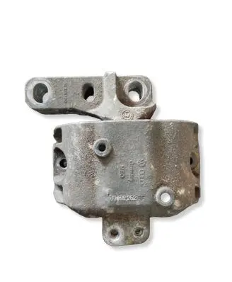 Volkswagen Golf IV Engine mount bracket 1J0199262BF