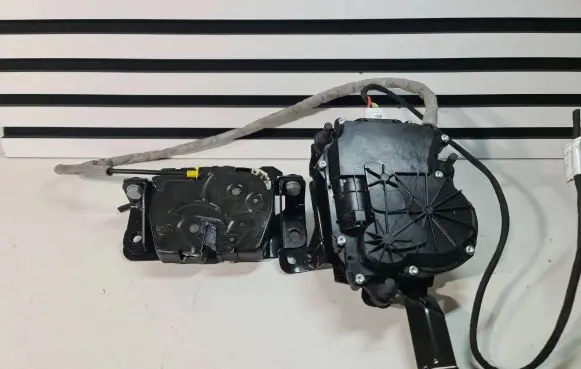 BMW 4 F36 Gran coupe Tailgate/trunk/boot lock/catch/latch 7269544 7269516