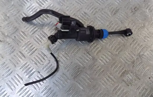 Renault Clio V Clutch slave cylinder 306100482R D243210572 3412113