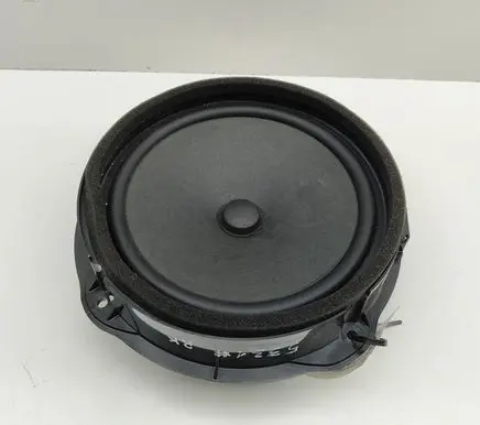 Audi A3 S3 8V Front door speaker 8V0035415D