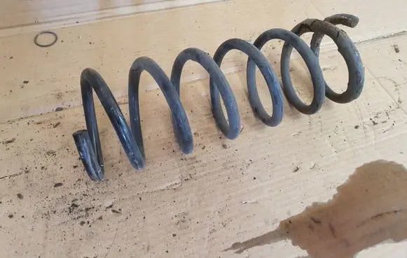Volvo C30 Rear coil spring