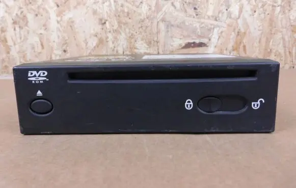 Jaguar XF Navigation unit CD/DVD player AW8310E887CB