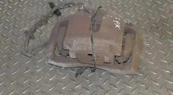 BMW 5 GT F07 Front brake caliper 5G6807863C