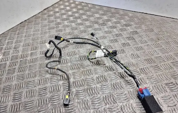 Peugeot 1007 Seat heating relay 9654594980
