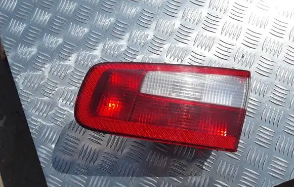 Renault Laguna II Tailgate rear/tail lights 8200002476