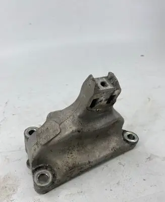 Honda Accord Engine mounting bracket 50SDA