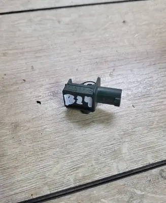 Mercedes-Benz E C207 W207 Airbag deployment crash/impact sensor A1729056000 5WK44192