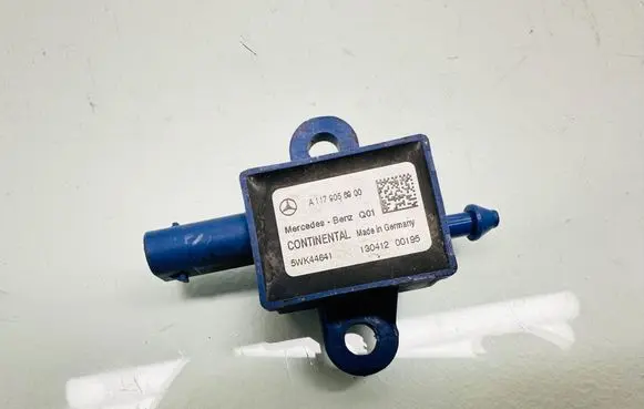 Mercedes-Benz CLA C117 X117 W117 Airbag deployment crash/impact sensor A1179056900 5WK44641