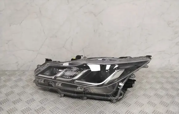 Toyota Corolla E210 E21 Headlight/headlamp 8117002T31